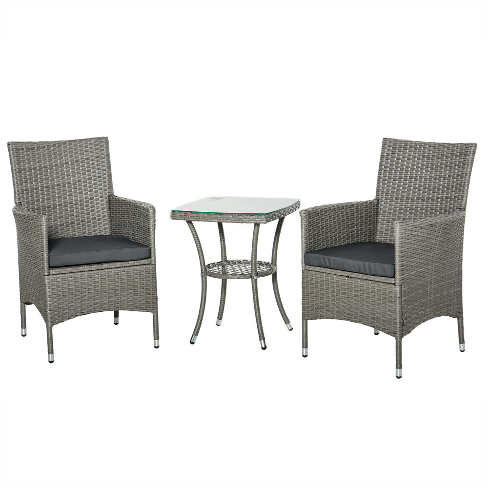 Ensemble salon de jardin 2 places : 2 fauteuils et table basse plateau verre trempé résine tressée imitation rotin avec coussins gris