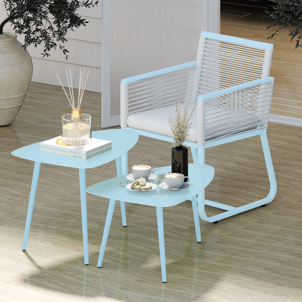 Lot de 2 tables basses de jardin, tables d'appoint gigognes triangulaires, cadre en acier, avec patins ajustables pour balcon, patio, jardin, bleu clair