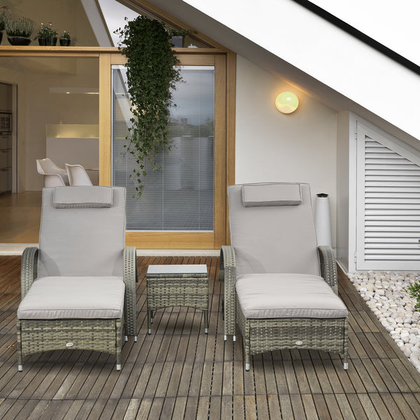 Lot de 2 transats bains de soleil grand confort : matelas, têtière, inclinaison réglable multipositions, accoudoirs, roulettes + table basse verre trempé résine tressée grise